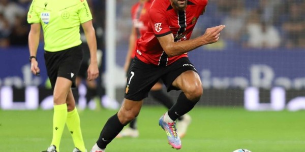 欧冠首轮前瞻：巴萨三叉戟出击，纽卡沃尔特马德能否破防？