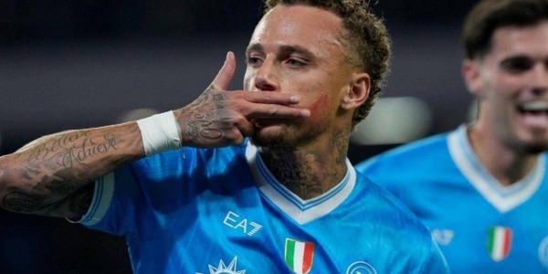 慌了！孔蒂任职资格彻底动摇，成绩崩盘+内战失势，球员抵触、高层动摇，帅位难保悬念拉满