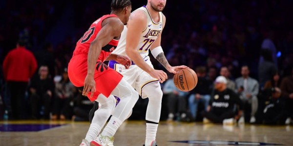 东契奇25分詹姆斯24+7 湖人逆转猛龙止连败